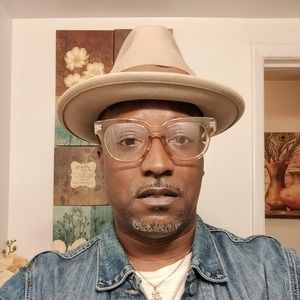 Meet your Posher, Marcus